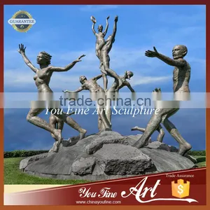 Life Size Outdoor Bronze Nude Sport Statue thumbnail-1