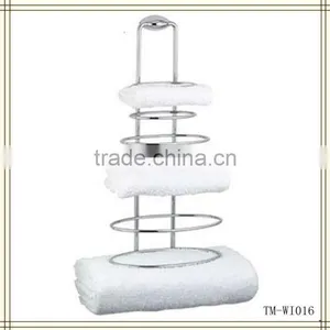 Metal Wire Wall Mounted Towel Shelf thumbnail-1