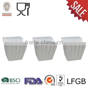 Square Flower Pot With New Design,white and Black Color thumbnail-1