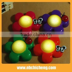 LED Flower Shape Touch Night Light /push Night Light thumbnail-3