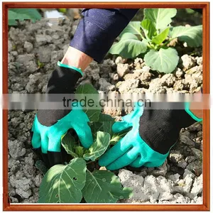 Garden Gloves With Claws / Garden Tool / Garden Genie Gloves thumbnail-1