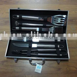 11pcs Gourment BBQ Sets With Carrying Case thumbnail-1