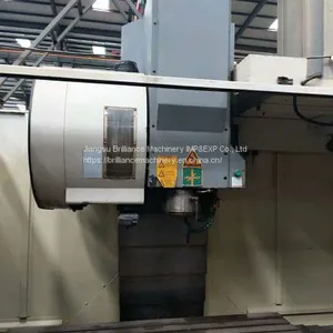 AKIRA SEIKI V5 Vertical Machining Center thumbnail-2