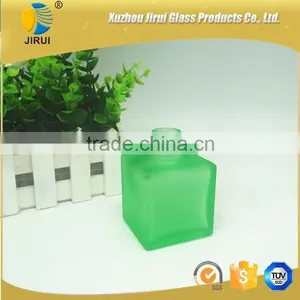 Green Painting Square Diffuser Glass Bottle thumbnail-5
