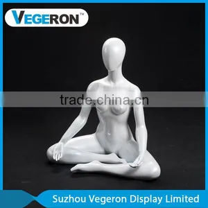 Female Sport Yoga Mannequin thumbnail-3