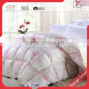 Portable 70% Goose Down Feather Throw Quilt With High Quality thumbnail-2