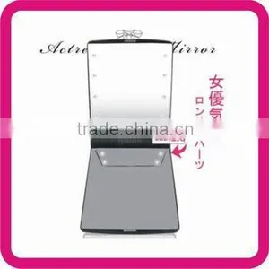 Square Cosmetic Make Up Mirror, Compact Mirror With LED Light thumbnail-1