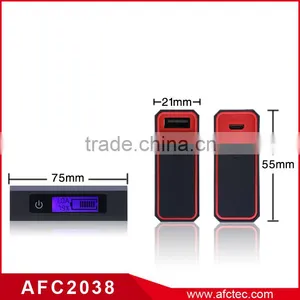 Quick Output 2.1A LED Screen 5600mAh Long Lasting Super Strong Capacity Mobile Energy Power Bank thumbnail-6