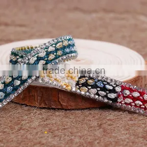 Hot Sale Lace And Rhinestone Chain With Hotfix Glue,Ribbon Base On Glue thumbnail-3