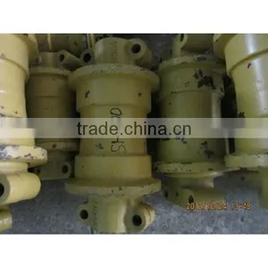 PC200-5/6 TRACK ROLLER 20Y-30-00012 thumbnail-1