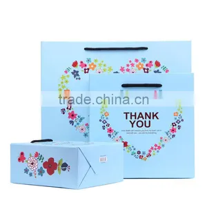 Delicate Fashion Gift Packing Paper Bags and Boxes for Shopper thumbnail-4