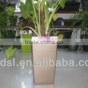 Colored Square Large Size Plastic Plant Pots thumbnail-1