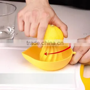 Silicone Manual Lemon Citrus Juicer thumbnail-1