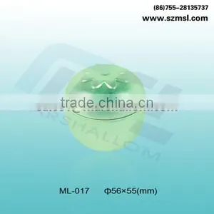 Apple Shaped Candle Tin thumbnail-2