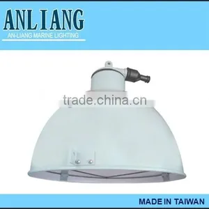 200W IP65 Waterproof 110V/220V Marine Boat Flood Cargo Light thumbnail-3
