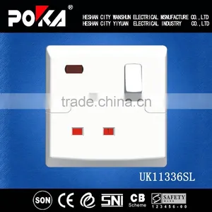 UK Type 13A Socket With Switch and Light thumbnail-1