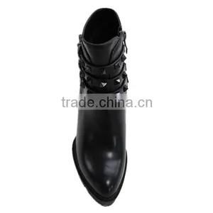 Winter Boots With Pom Poms thumbnail-2