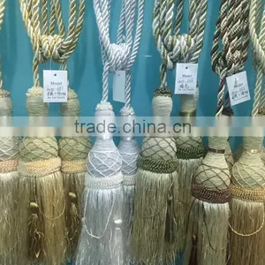China Supplier Curtain Tassel Fringe Polyester Tassel thumbnail-3