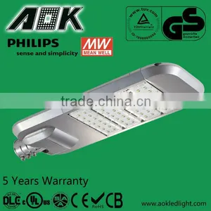 Outdoor Waterproof 8m 160w LED Street Lamp for Street thumbnail-2