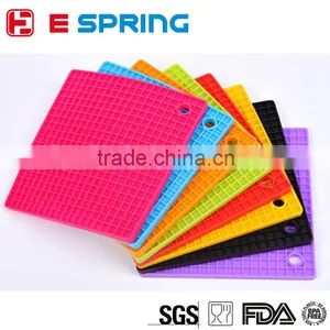 Colorful Non-Slip Heat Resistant Mat Coaster Cushion Silicone Pot Holder thumbnail-1