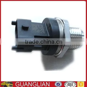 Genuine DCEC ISDe Engine Fuel Pressure Sensor 0281006364 For BOSCH Common Rail Fuel Injector thumbnail-5