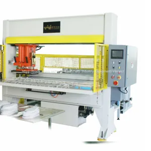YL-898Q AUTOMATIC FEEDING TRAVELING HEAD CUTTING MACHINE / Automatic Sole Cutting Machine thumbnail-1