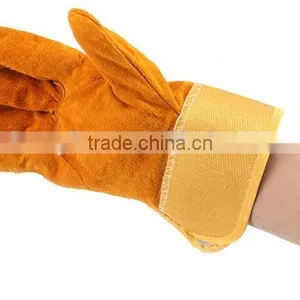 BERRYLION Short Cuff Safe Hands Gloves, Cheap Price Welding Gloves thumbnail-3