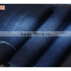 High Quality Best Price Cotton Polyester Stretch Slub Bull Denim Fabric for Girls' Jeans and Shorts thumbnail-2
