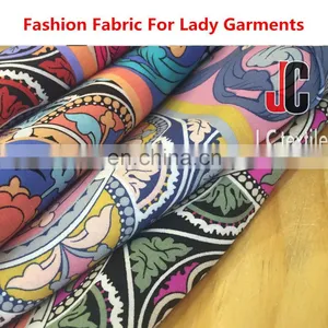 JC1927 New Design 100% Rayon Hand Silk Soft Fabric Poplin Rayon Printed Fabric thumbnail-5