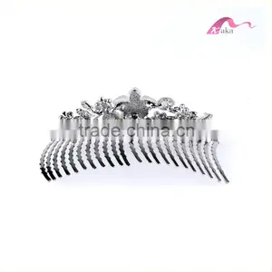 Elegant Trendy Feminine Wedding Headwear Pearl Crystal Flower Hair Combs Clips For Women Bridal Hair Ornament thumbnail-2