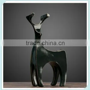 Resin Animal Shape Candle Holder Black Deer Candle Holder With Deer Shape Candle Stick thumbnail-3