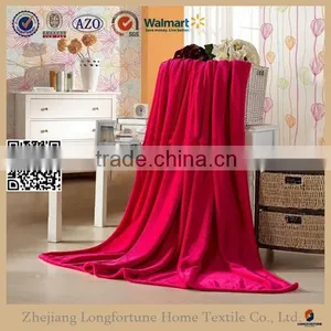 Yiwu China Suppliers Longfortune 100% Polyester Wholesale Thermal Protection Container Home Stock Coral Fleece Cuddly Blanket thumbnail-1