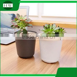 Wholesale Cheap Round Cup Shape Resin Plastic Garden Flower Pot thumbnail-4
