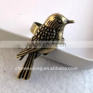Metal Alloy Vintage Bird Ring Jewelry, Fashion Vintage Jewelry, Costume Jewelry thumbnail-1