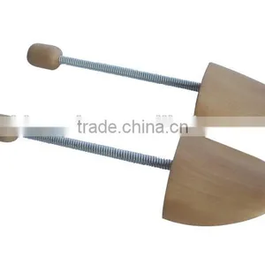 Comfortable Manufacturer Foot Care Cedar Shoe Tree thumbnail-1