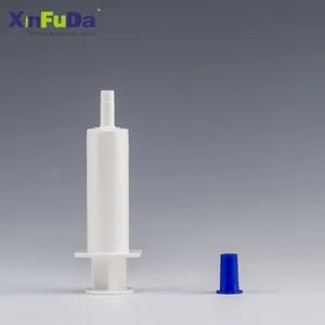 Plastic Measured Dosage Flexible Needle 20cc Cow Mastitis Medicine Syringes With Caps thumbnail-3
