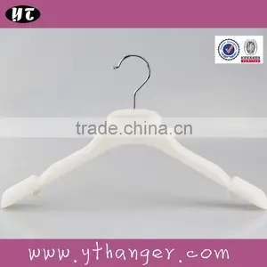HA6917 Custom Thin Velvet Hangers Women Coat Plastic Hanger thumbnail-4