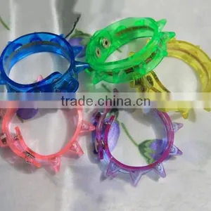 2016 New Arrival Multi Colors Night Glow Stick Flashing Bracelet Light Sticks Festival Items DIY Led Party Kids Toy thumbnail-2