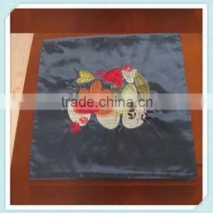 Decorative Elegant Cushions for Wholesale thumbnail-1