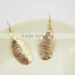 Indian Gold Plated Necklace Set Light Weight Gold Necklace Set thumbnail-5