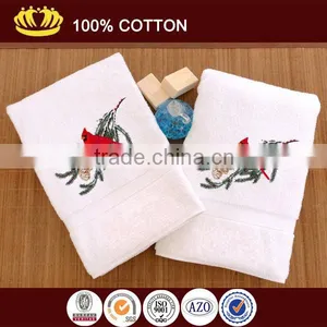 100% Cotton Christmas Cardinal Winter Embroidery Hand Towel thumbnail-1