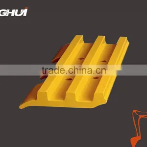 Excavator Undercarriage Parts SK200 SK210 SK220 Spare Parts Track Shoe Assembly Track Group thumbnail-1