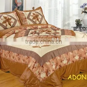 Beautiful pu Fabric Patchwork Quilt Set thumbnail-1