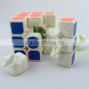 Cost-effective Professional Speed Magic Cube Puzzle thumbnail-3