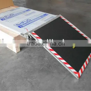 Manual Wheelchair Ramp for Low Floor Bus thumbnail-5