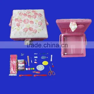 Pins Sewing Kit thumbnail-1