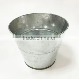 Mini Candy Pail thumbnail-4