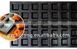Non-stick Carbon Steel Cake Mould thumbnail-1