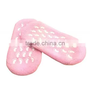 AS SEEN ON TV Feet Moisturizing Silicon Gel Socks thumbnail-1