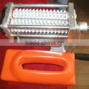 Hand Operated Meat Tenderizer thumbnail-2